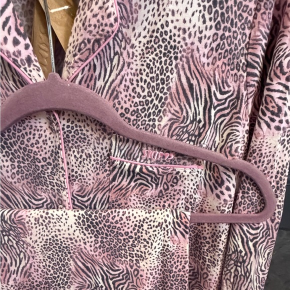 SKIMS Long Sleeve Pajama Set Bloom Animal Print NWT - Picture 5 of 10